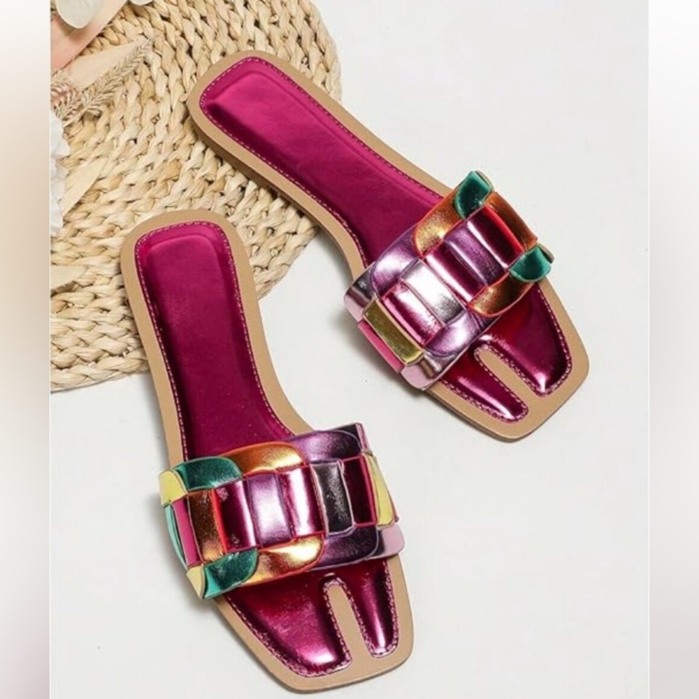 Metallic Flat Sandals new